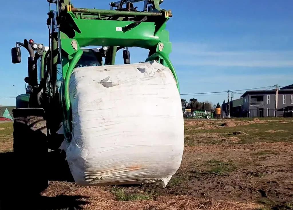 Hustler Softhands Bale Handlers